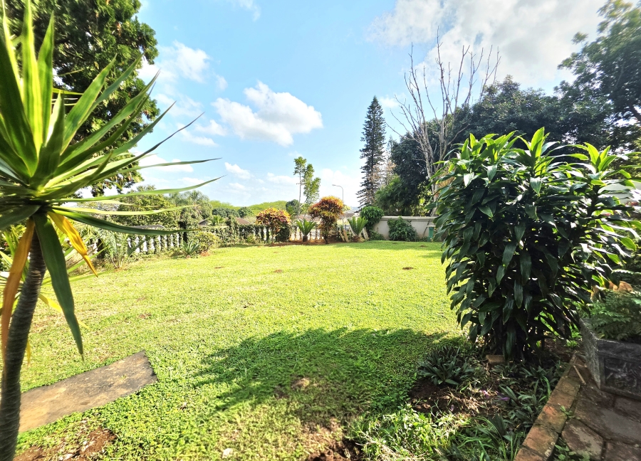5 Bedroom Property for Sale in Richem KwaZulu-Natal