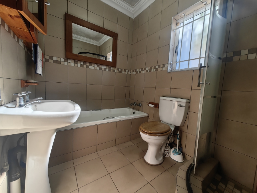 2 Bedroom Property for Sale in Scottburgh Central KwaZulu-Natal