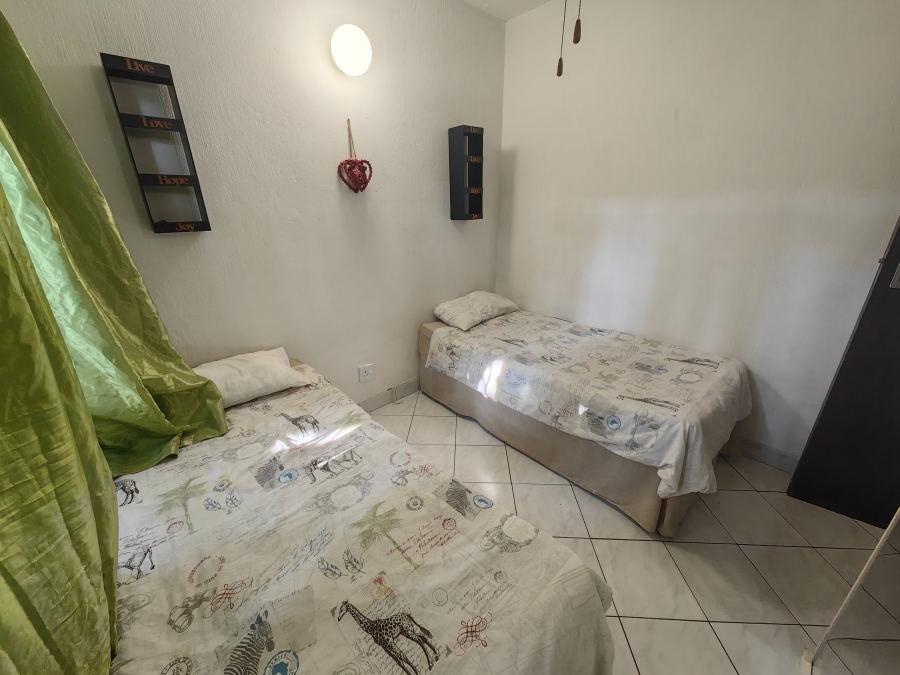 2 Bedroom Property for Sale in Scottburgh Central KwaZulu-Natal