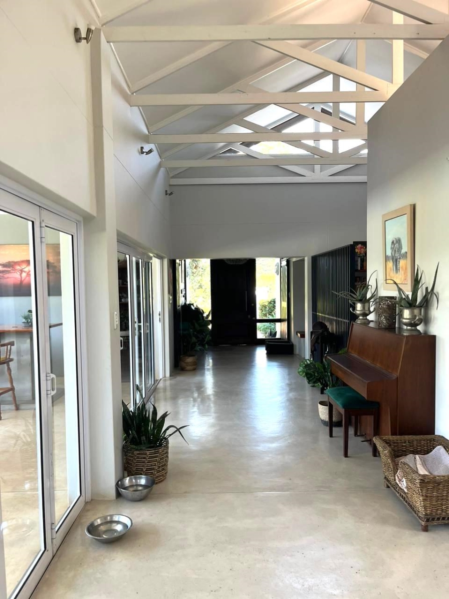 5 Bedroom Property for Sale in Zini River Estate KwaZulu-Natal