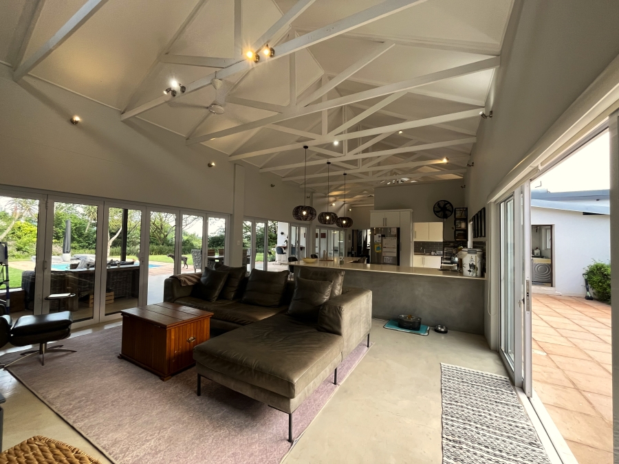 5 Bedroom Property for Sale in Zini River Estate KwaZulu-Natal