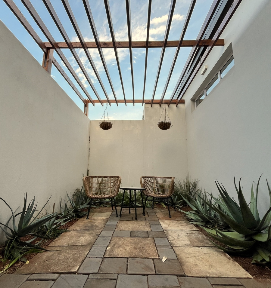 5 Bedroom Property for Sale in Zini River Estate KwaZulu-Natal