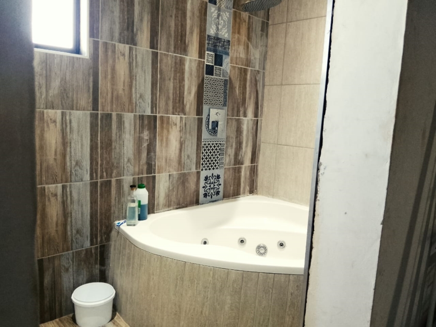 6 Bedroom Property for Sale in Groutville KwaZulu-Natal
