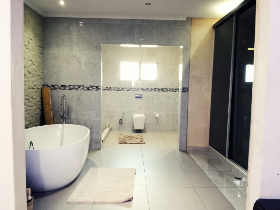 6 Bedroom Property for Sale in Groutville KwaZulu-Natal