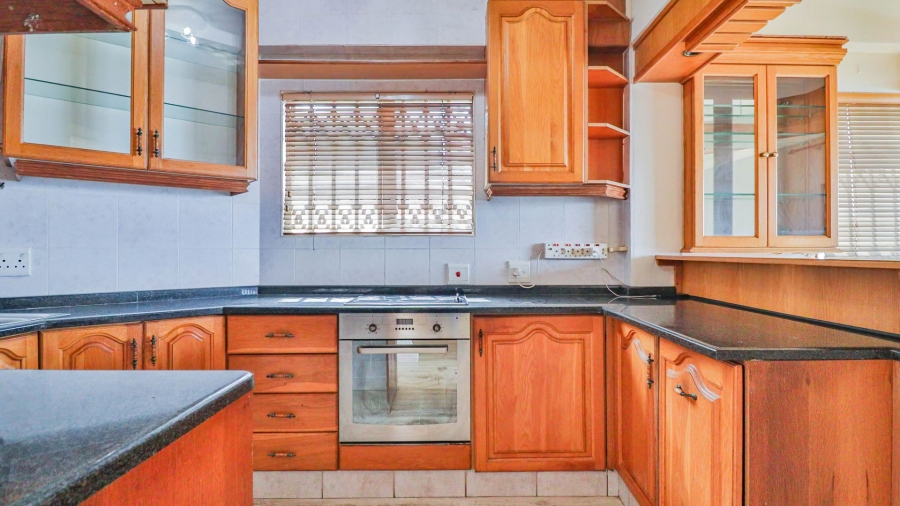2 Bedroom Property for Sale in Amanzimtoti KwaZulu-Natal