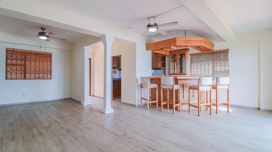 2 Bedroom Property for Sale in Amanzimtoti KwaZulu-Natal