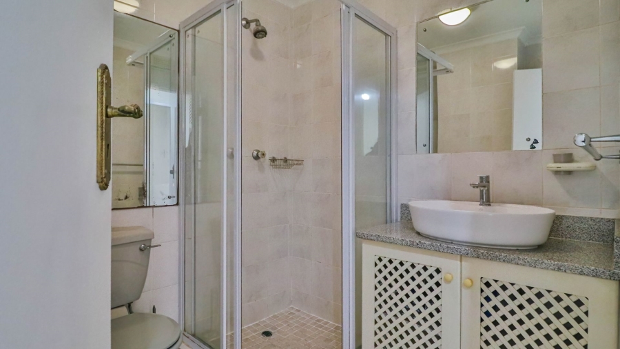 2 Bedroom Property for Sale in Amanzimtoti KwaZulu-Natal