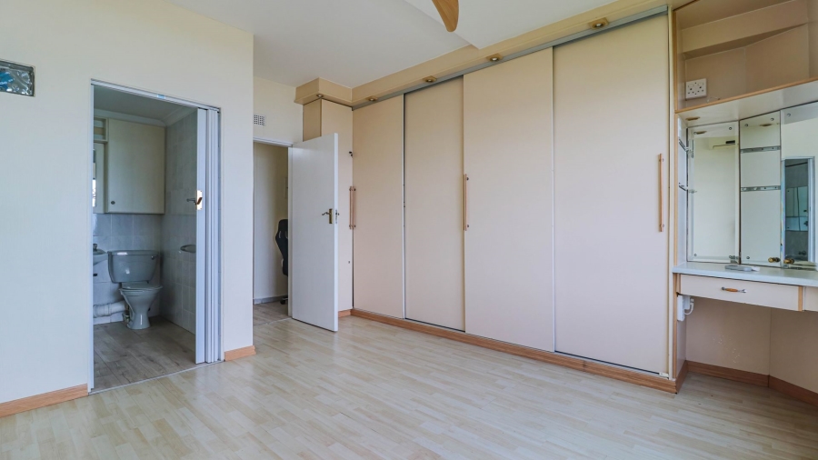 2 Bedroom Property for Sale in Amanzimtoti KwaZulu-Natal
