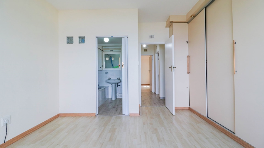2 Bedroom Property for Sale in Amanzimtoti KwaZulu-Natal