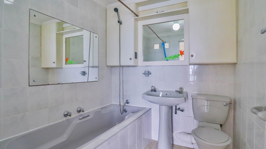 2 Bedroom Property for Sale in Amanzimtoti KwaZulu-Natal