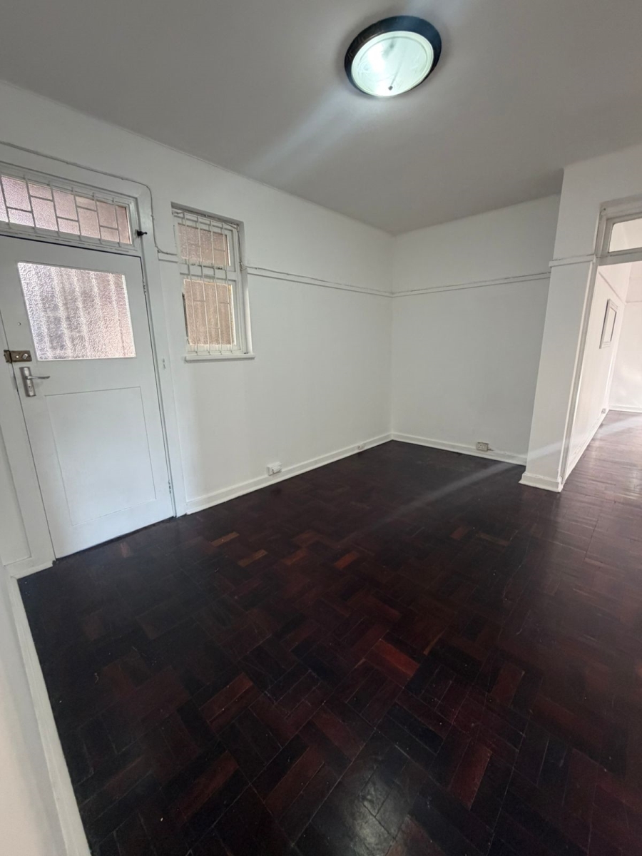 2 Bedroom Property for Sale in Glenwood KwaZulu-Natal