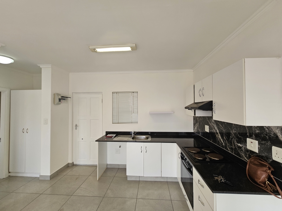 To Let 1 Bedroom Property for Rent in Manor Estates KwaZulu-Natal