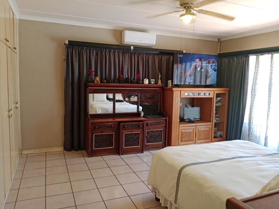 4 Bedroom Property for Sale in Lincoln Meade KwaZulu-Natal