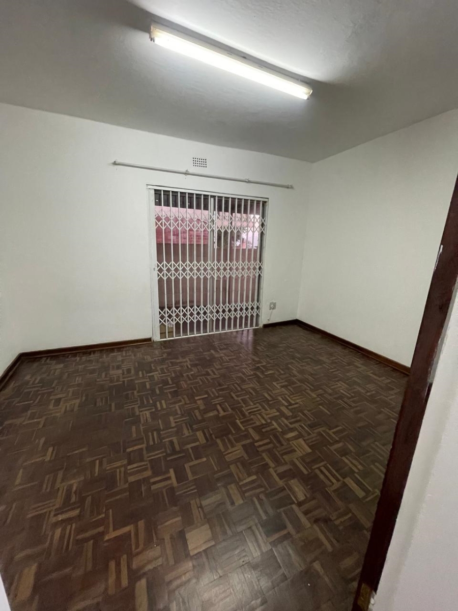 5 Bedroom Property for Sale in Allandale KwaZulu-Natal