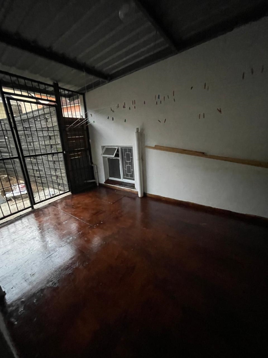 5 Bedroom Property for Sale in Allandale KwaZulu-Natal