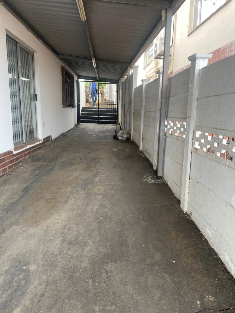 5 Bedroom Property for Sale in Allandale KwaZulu-Natal