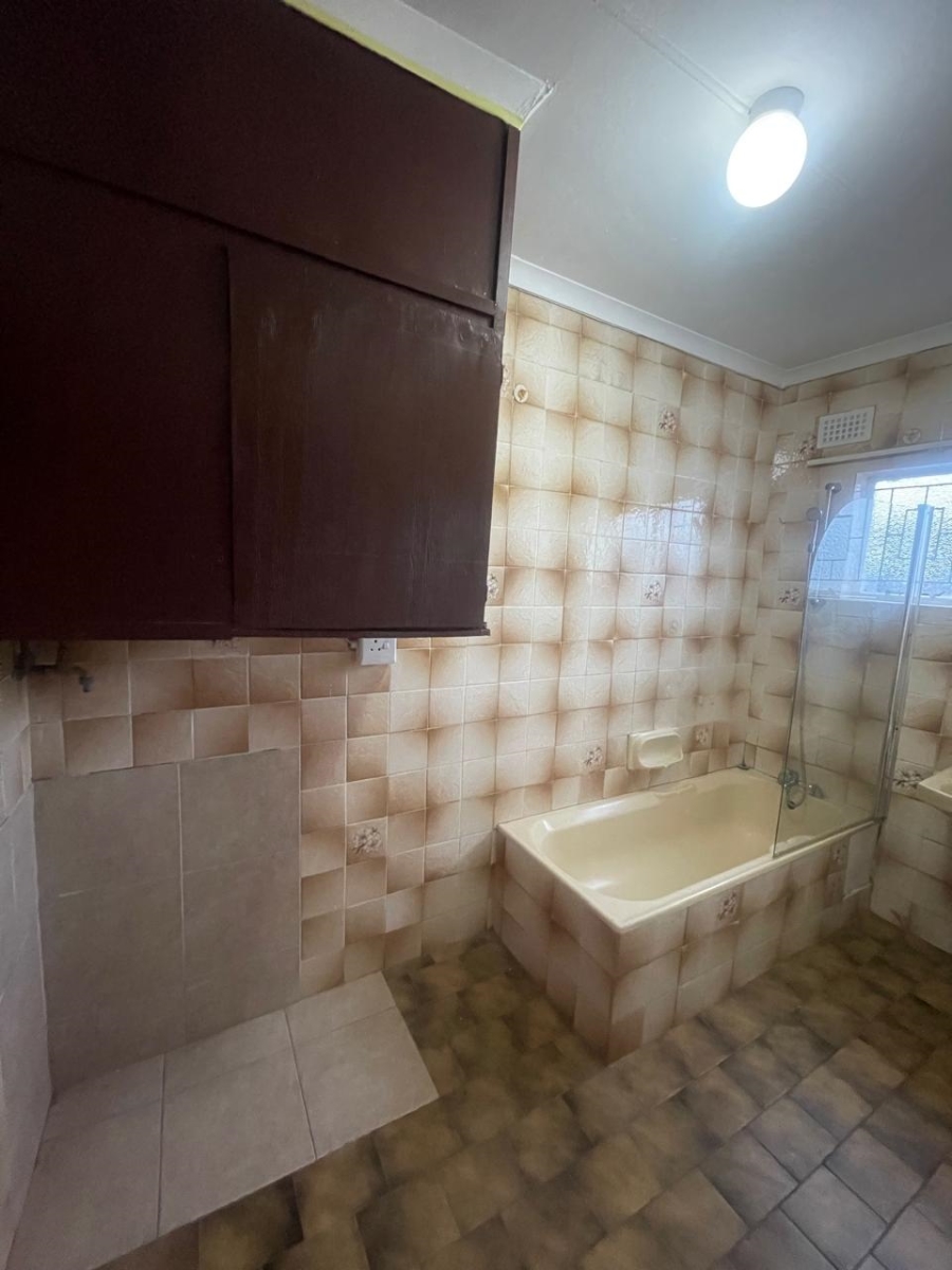 5 Bedroom Property for Sale in Allandale KwaZulu-Natal