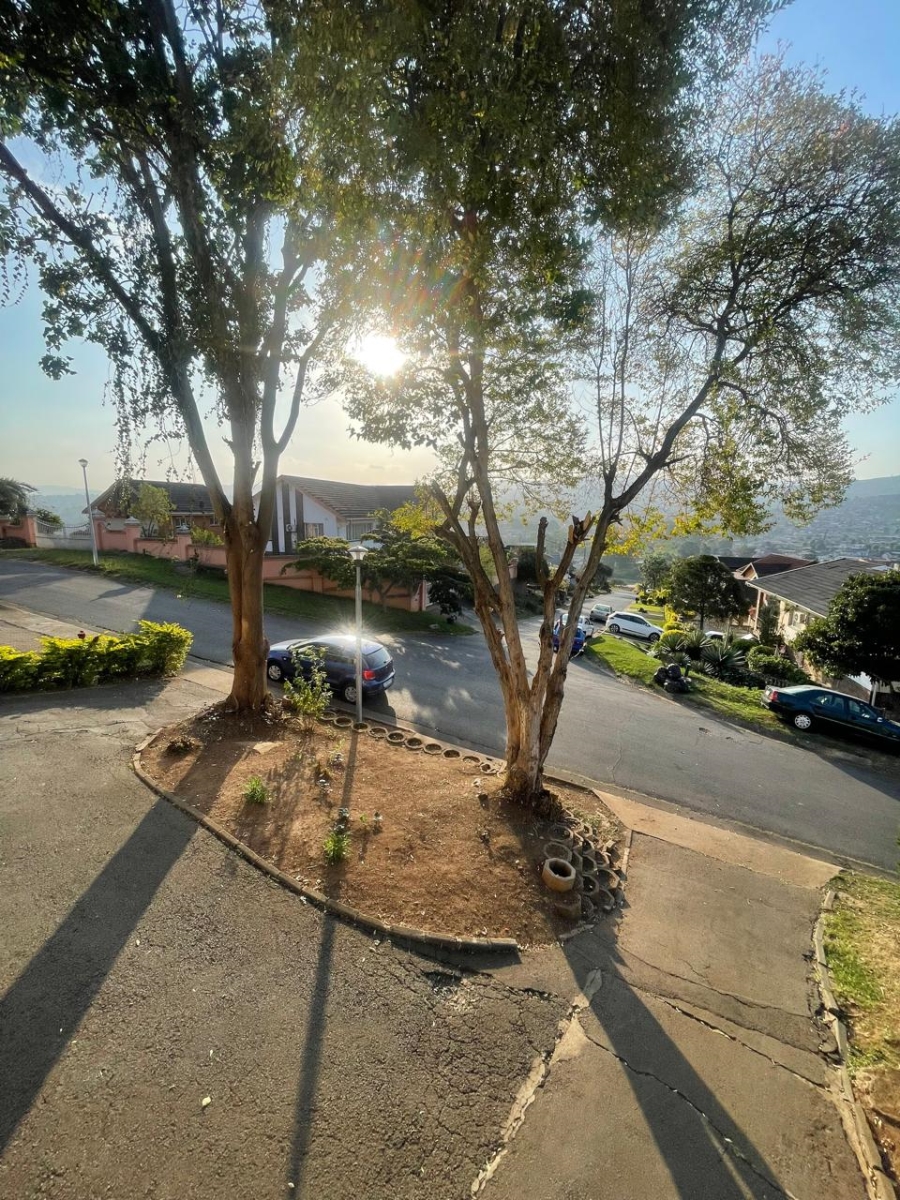 5 Bedroom Property for Sale in Allandale KwaZulu-Natal