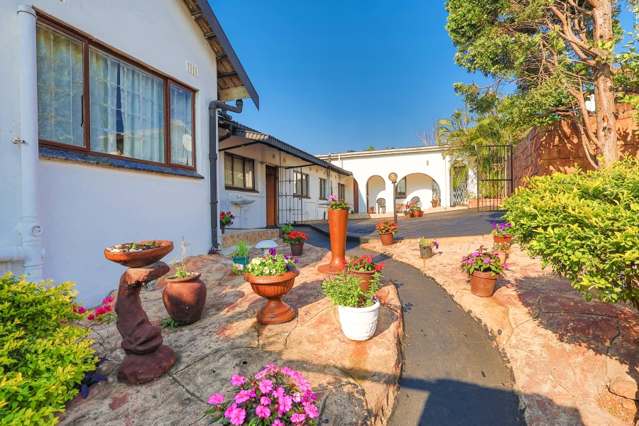 6 Bedroom Property for Sale in Everest Heights KwaZulu-Natal
