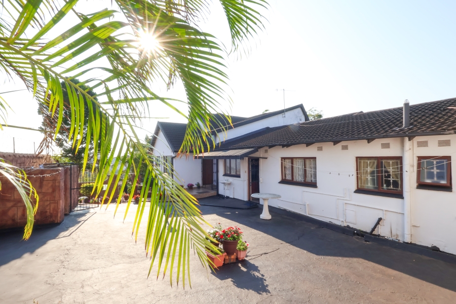 6 Bedroom Property for Sale in Everest Heights KwaZulu-Natal