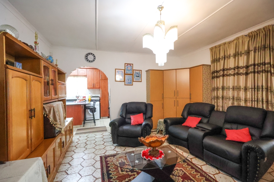 6 Bedroom Property for Sale in Everest Heights KwaZulu-Natal
