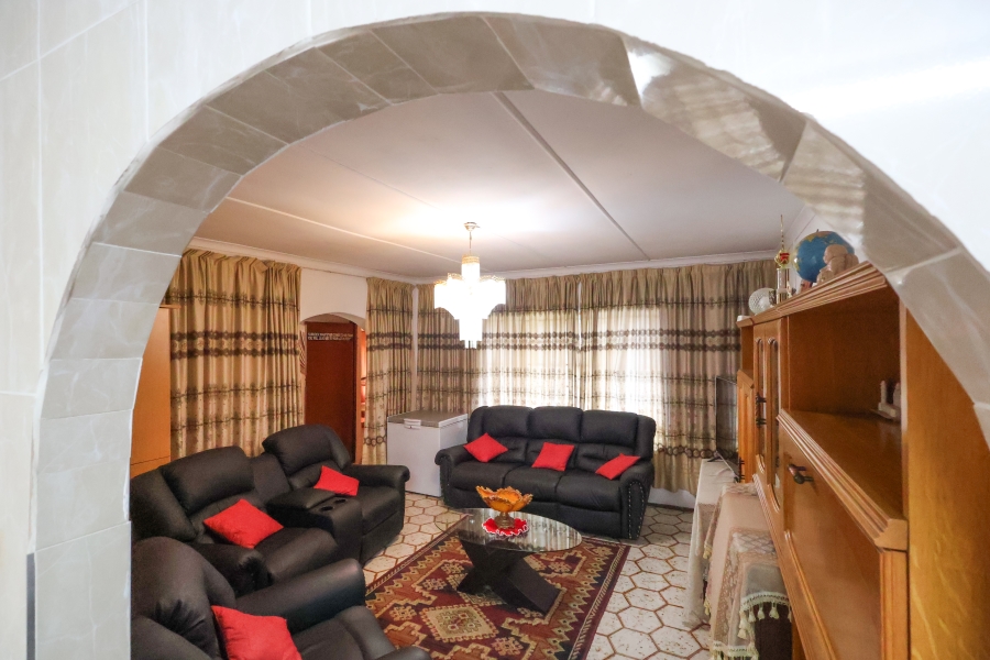 6 Bedroom Property for Sale in Everest Heights KwaZulu-Natal