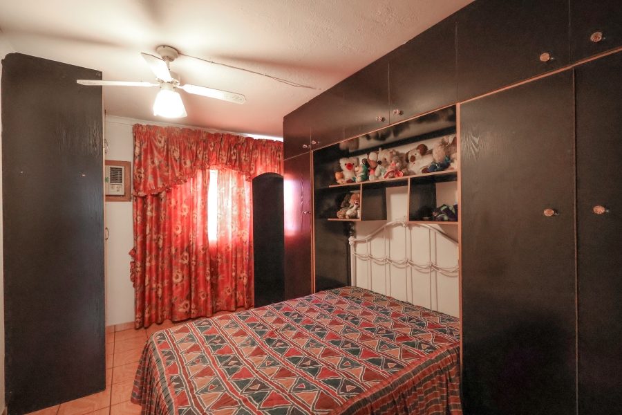 6 Bedroom Property for Sale in Everest Heights KwaZulu-Natal