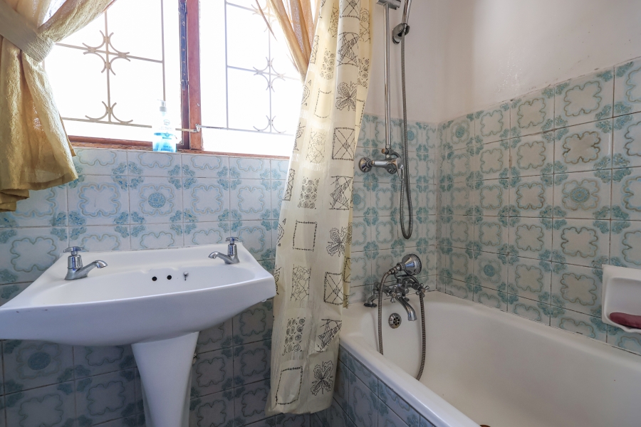 6 Bedroom Property for Sale in Everest Heights KwaZulu-Natal