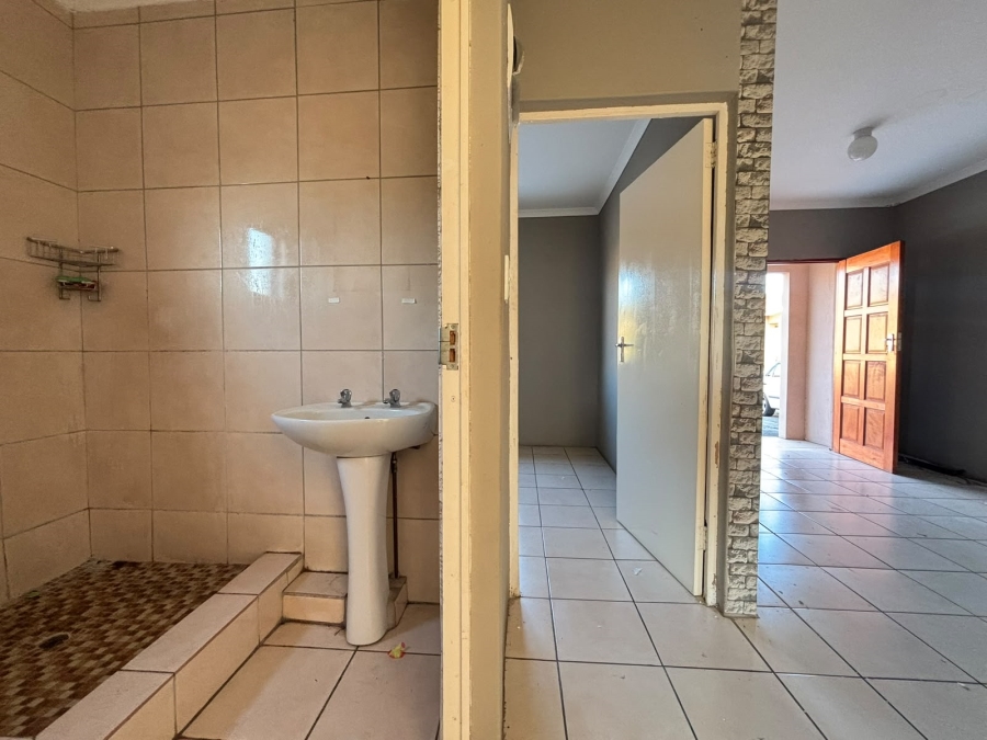 2 Bedroom Property for Sale in Brookdale KwaZulu-Natal
