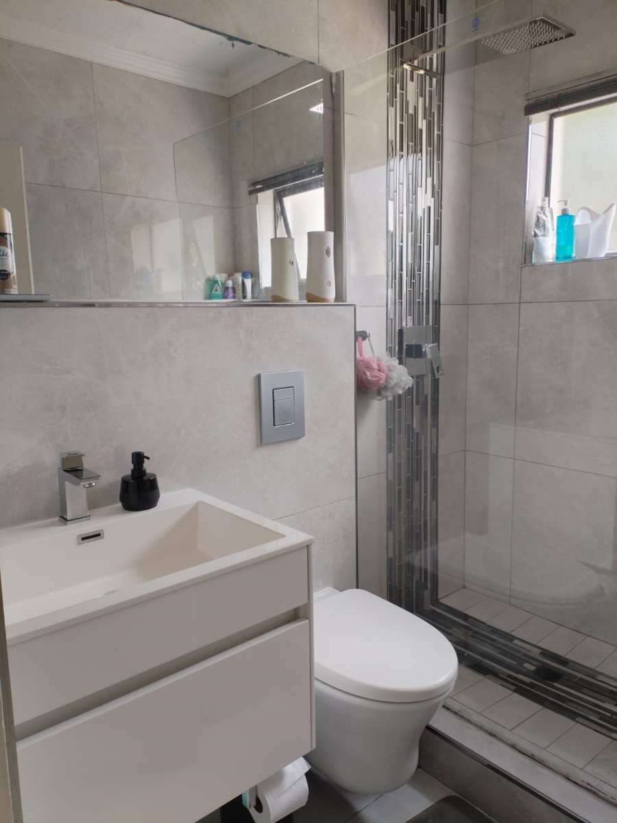 2 Bedroom Property for Sale in Westville Central KwaZulu-Natal