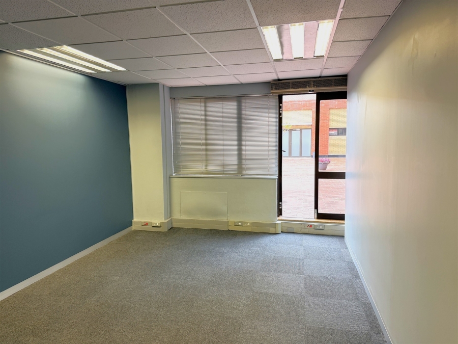 To Let Commercial Property for Rent in Westville Central KwaZulu-Natal