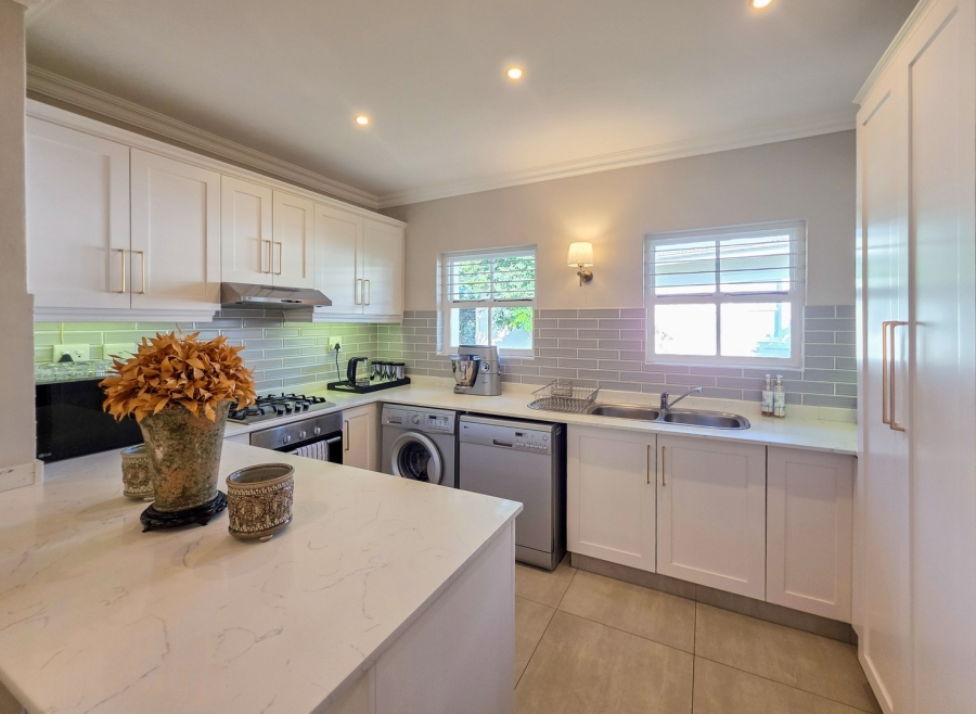 3 Bedroom Property for Sale in Ballito Central KwaZulu-Natal