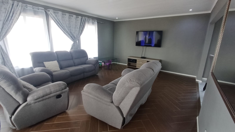 3 Bedroom Property for Sale in Woodlands KwaZulu-Natal