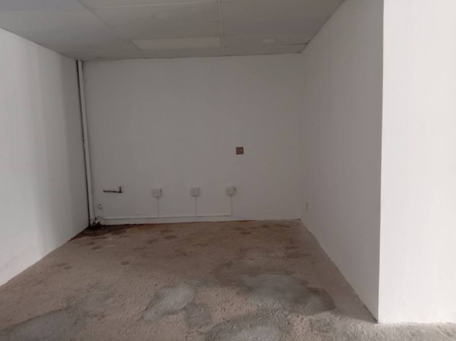 To Let Commercial Property for Rent in Umhlanga KwaZulu-Natal