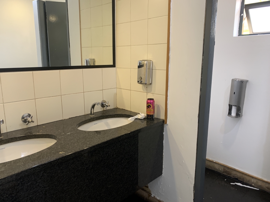 To Let Commercial Property for Rent in La Lucia Ridge KwaZulu-Natal