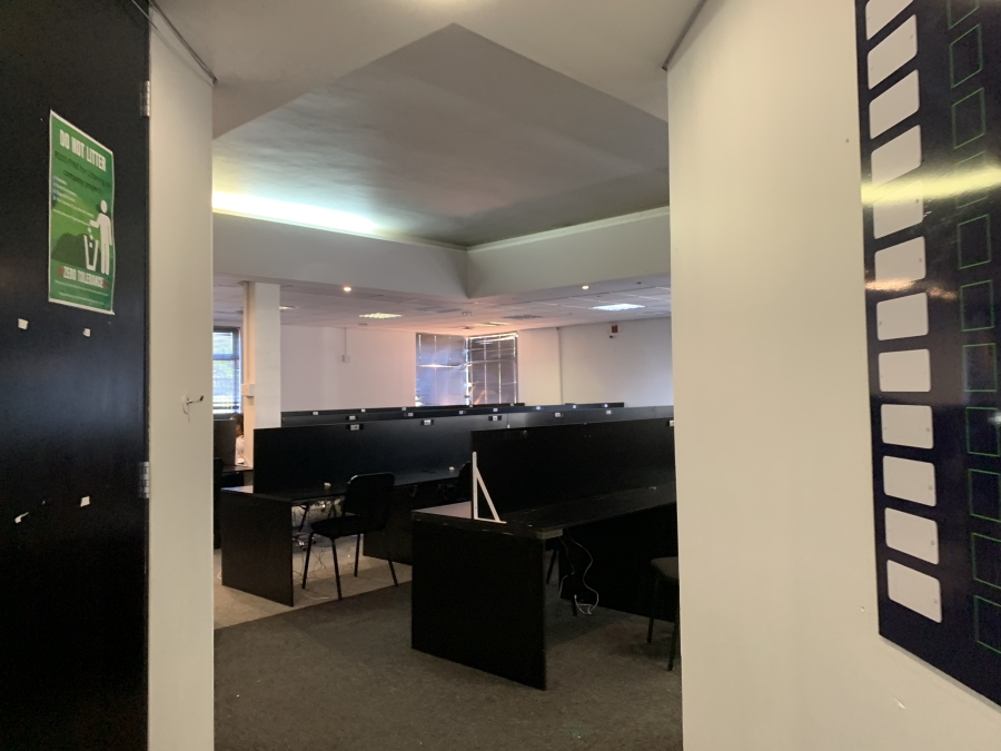To Let Commercial Property for Rent in La Lucia Ridge KwaZulu-Natal