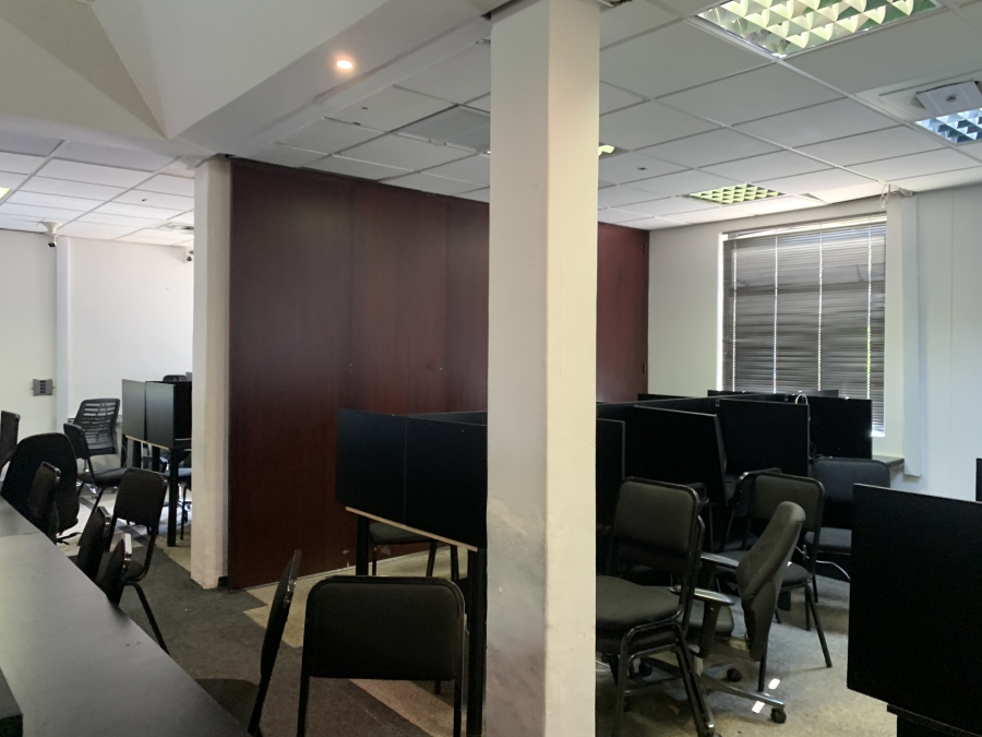 To Let Commercial Property for Rent in La Lucia Ridge KwaZulu-Natal