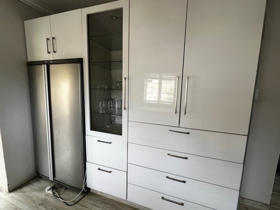 To Let 2 Bedroom Property for Rent in Bluff KwaZulu-Natal