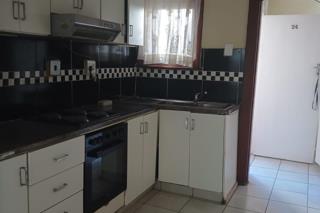 To Let 2 Bedroom Property for Rent in Essenwood KwaZulu-Natal