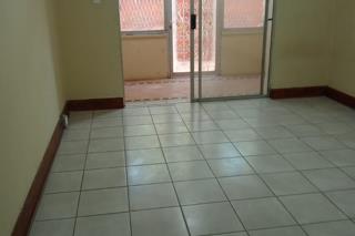 To Let 2 Bedroom Property for Rent in Essenwood KwaZulu-Natal