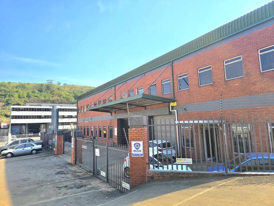 To Let Commercial Property for Rent in Briardene KwaZulu-Natal