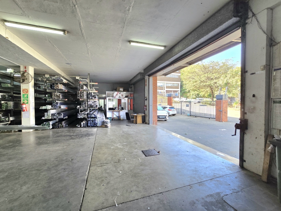 To Let Commercial Property for Rent in Briardene KwaZulu-Natal
