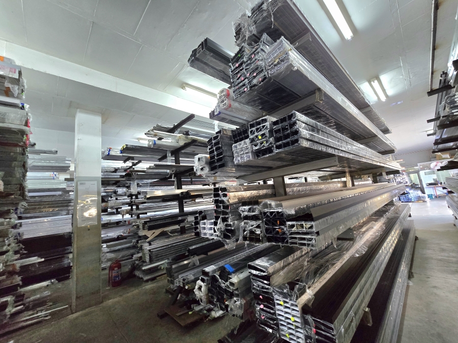 To Let Commercial Property for Rent in Briardene KwaZulu-Natal