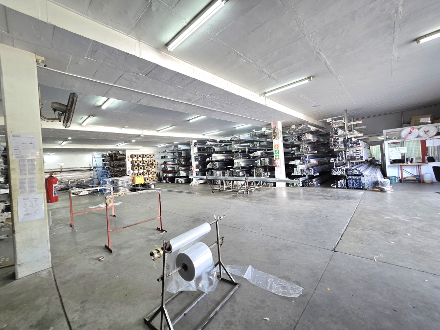 To Let Commercial Property for Rent in Briardene KwaZulu-Natal