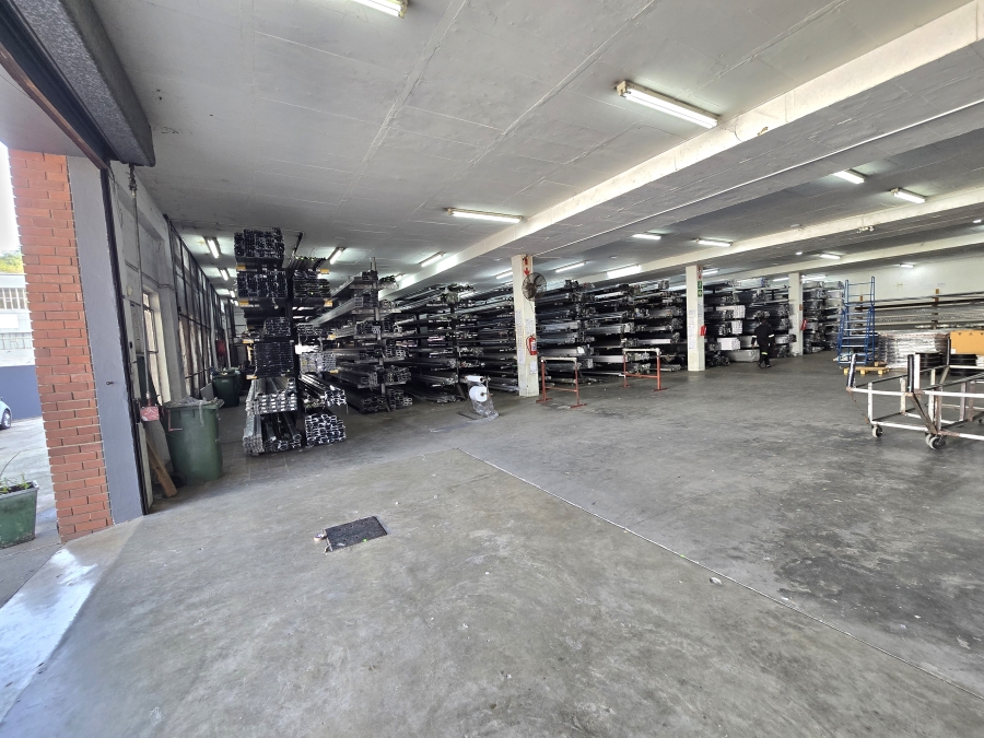 To Let Commercial Property for Rent in Briardene KwaZulu-Natal