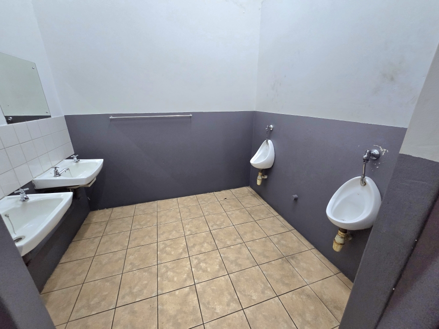 To Let Commercial Property for Rent in Briardene KwaZulu-Natal