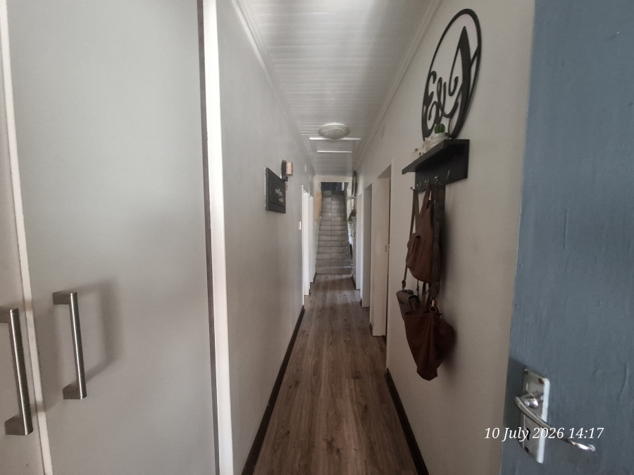 3 Bedroom Property for Sale in Pioneer Park KwaZulu-Natal