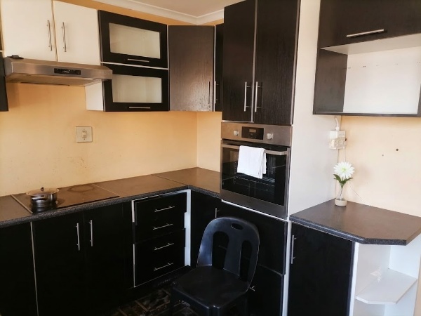 3 Bedroom Property for Sale in Umlazi Z KwaZulu-Natal
