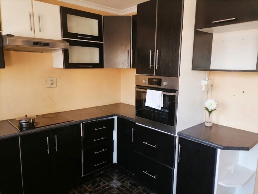 3 Bedroom Property for Sale in Umlazi Z KwaZulu-Natal