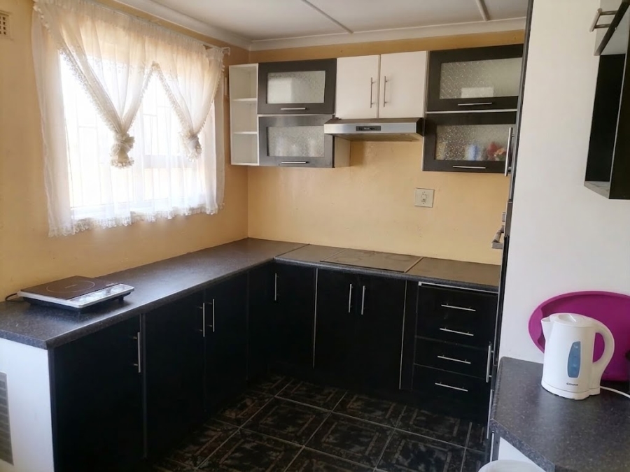 3 Bedroom Property for Sale in Umlazi Z KwaZulu-Natal